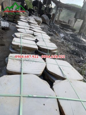 đá bước dạo đen khò lửa