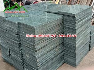 đá xanh rêu lát sân đẹp