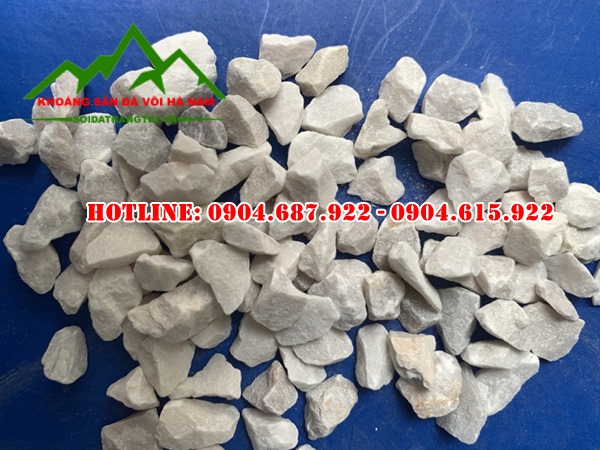 đá dăm trắng rải nền