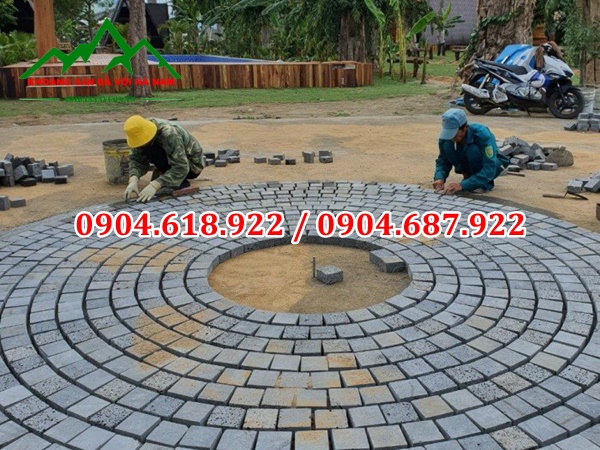 Da-cubic-lat-san (1)