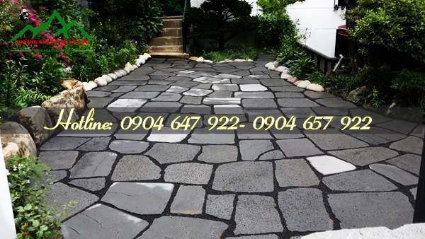Đá ong xám lát sân vườn không bị rêu mốc, trơn trượt