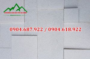 đá băm giả cổ vuông mặt trắng