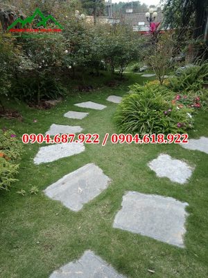 Đá xanh rêu lát bước dạo