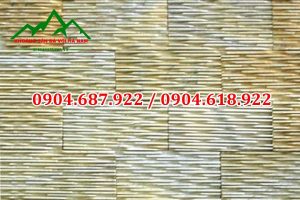 đá răng lược vàng