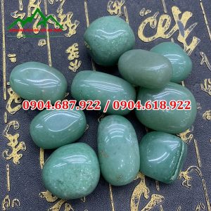 sỏi thạch anh xanh lá cây