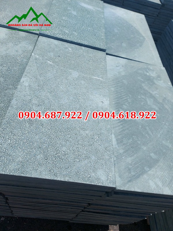 đá xanh rêu bă mặt