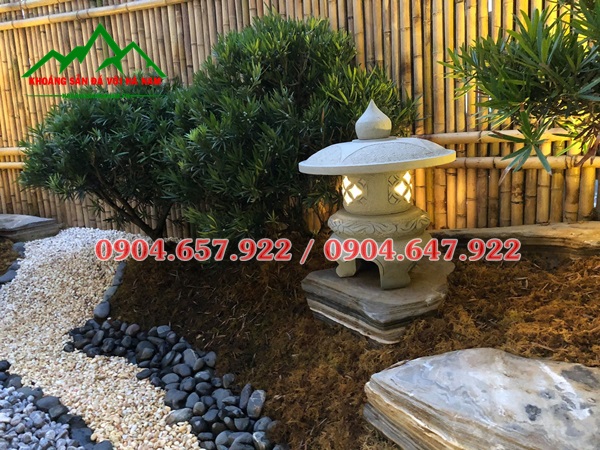 đèn đá sân vườn