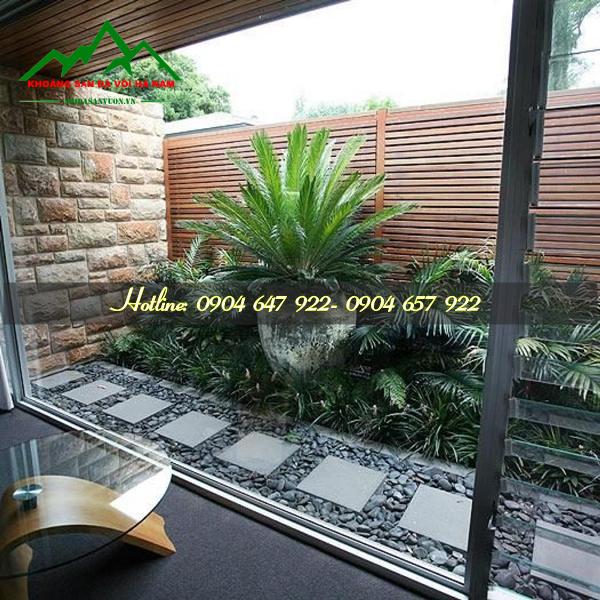 Đá xanh 40x40 dặm bước sân vườn