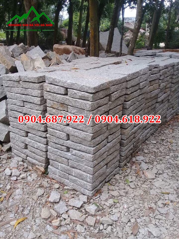 đá muối tiêu lát nền