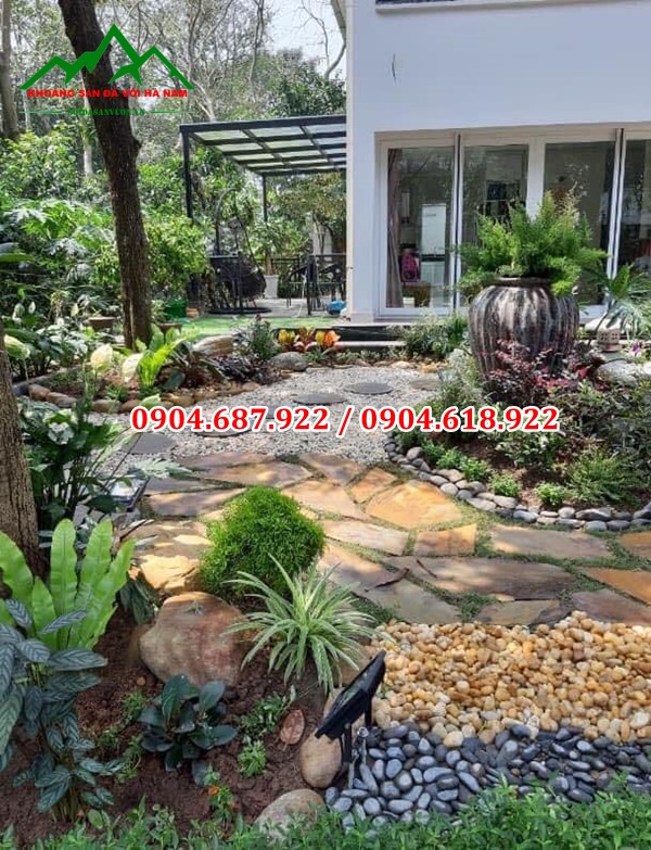 Đá chẻ thô lát sân vườn