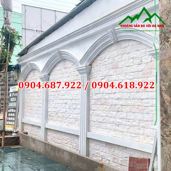đá bóc trắng ốp tường