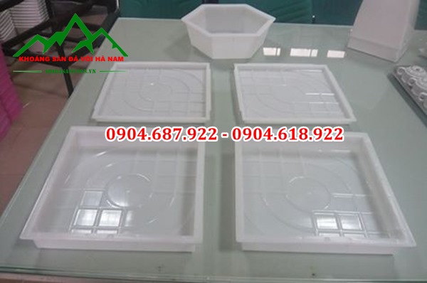 khuôn nhựa làm gạch vỉa hè