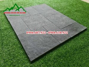 đá lát sân bazan đen khò lửa