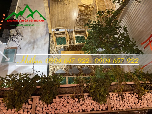 Thi công sỏi trang trí quán cà phê đẹp