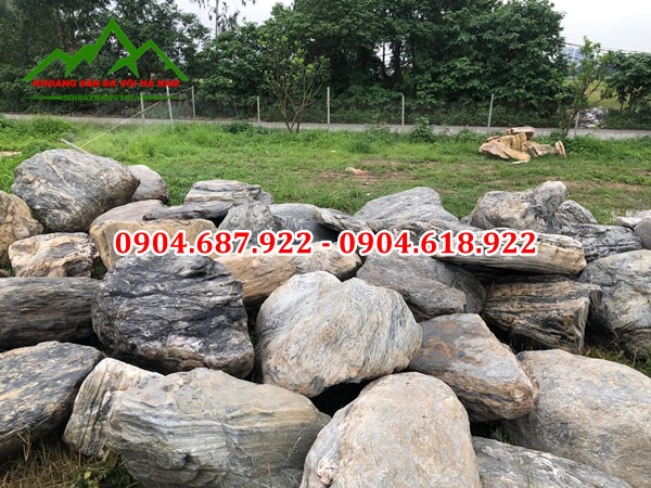 Đá cuội vân mây