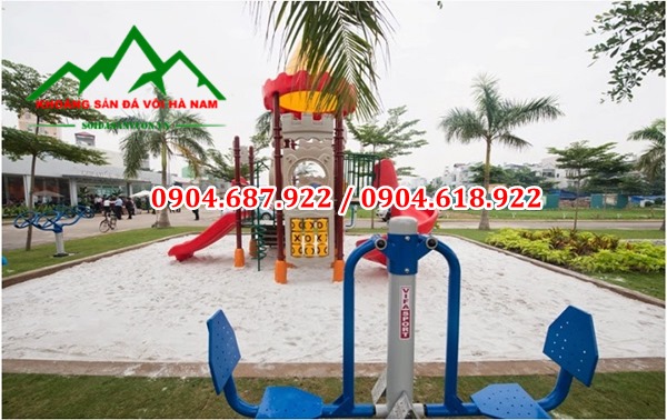 cát trắng sân chơi ngoài trời