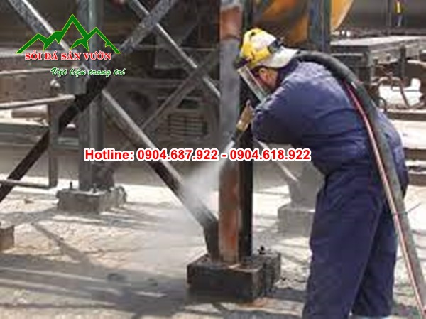 cát phun giử sét kim loại