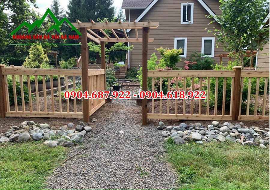 sỏi cuội trang trí sân vườn