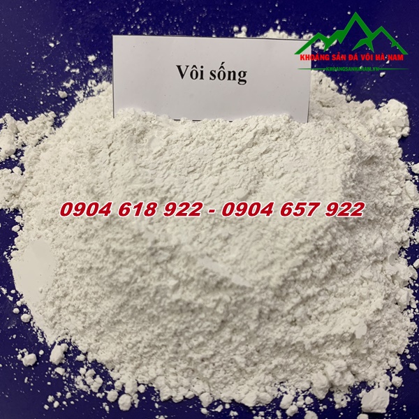 su-dung-voi-bot-de-hut-am-nha-cua (3)