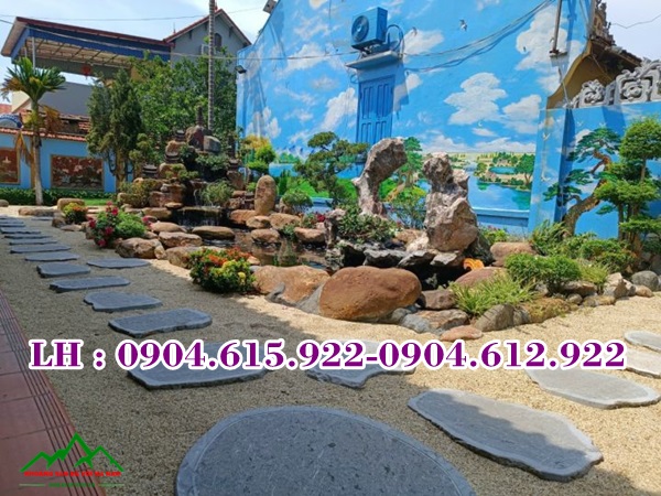 da-buoc-dao-san-vuon-gia-re