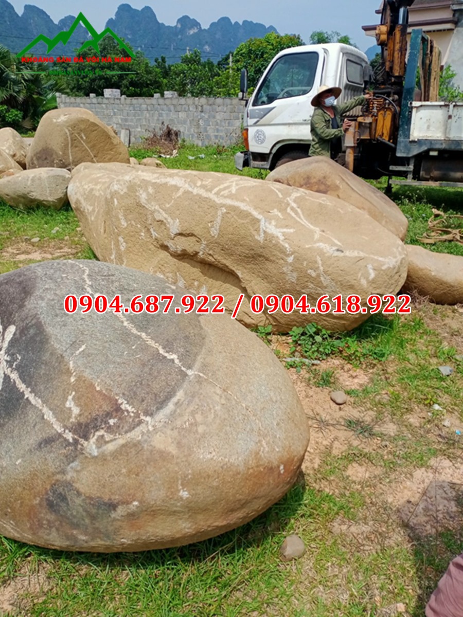 nhà cung cấp đá cuội sân vườn