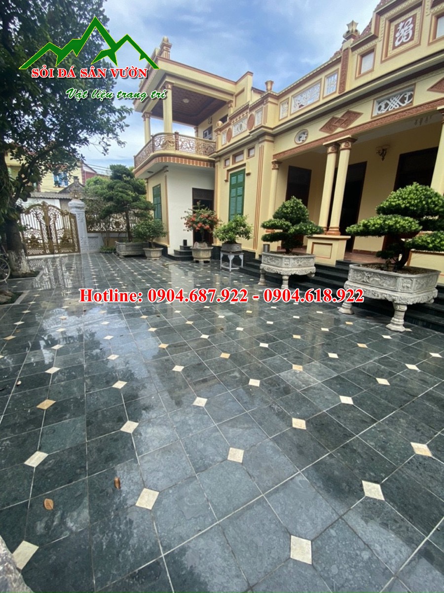đá xanh rêu lát sân