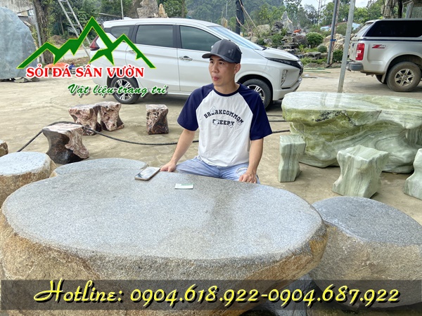 Giá bàn ghế đá tự nhiên