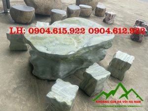 ban-ghe-da-cuoi-tu-nhien