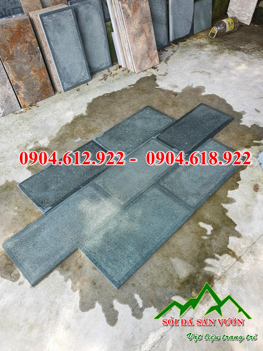 đá xanh rêu băm mặt