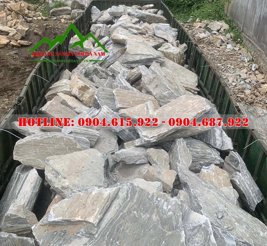 da-lua-lam-tieu-canh-san-vuon