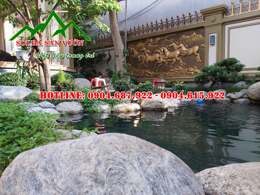 đá cuội vân mây làm hồ cá koi