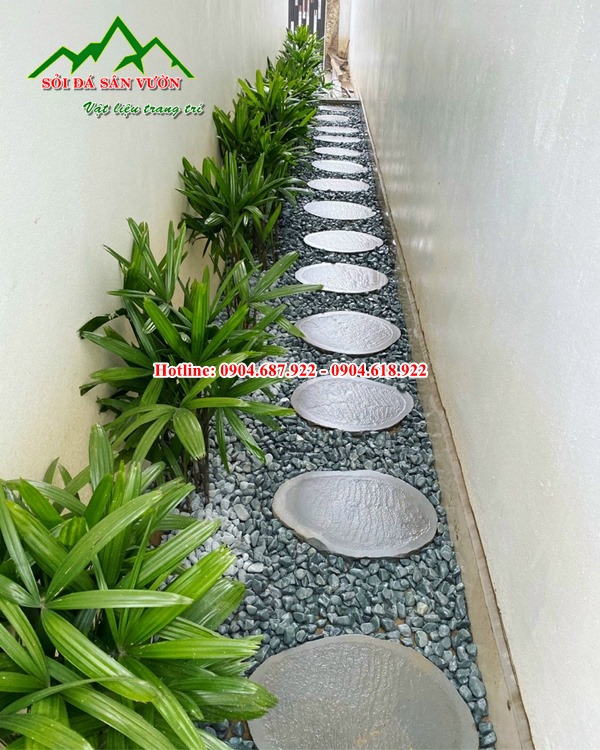 sỏi đen rải lối đi sân vườn
