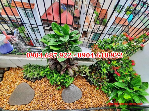 sỏi vàng trang trí ban công