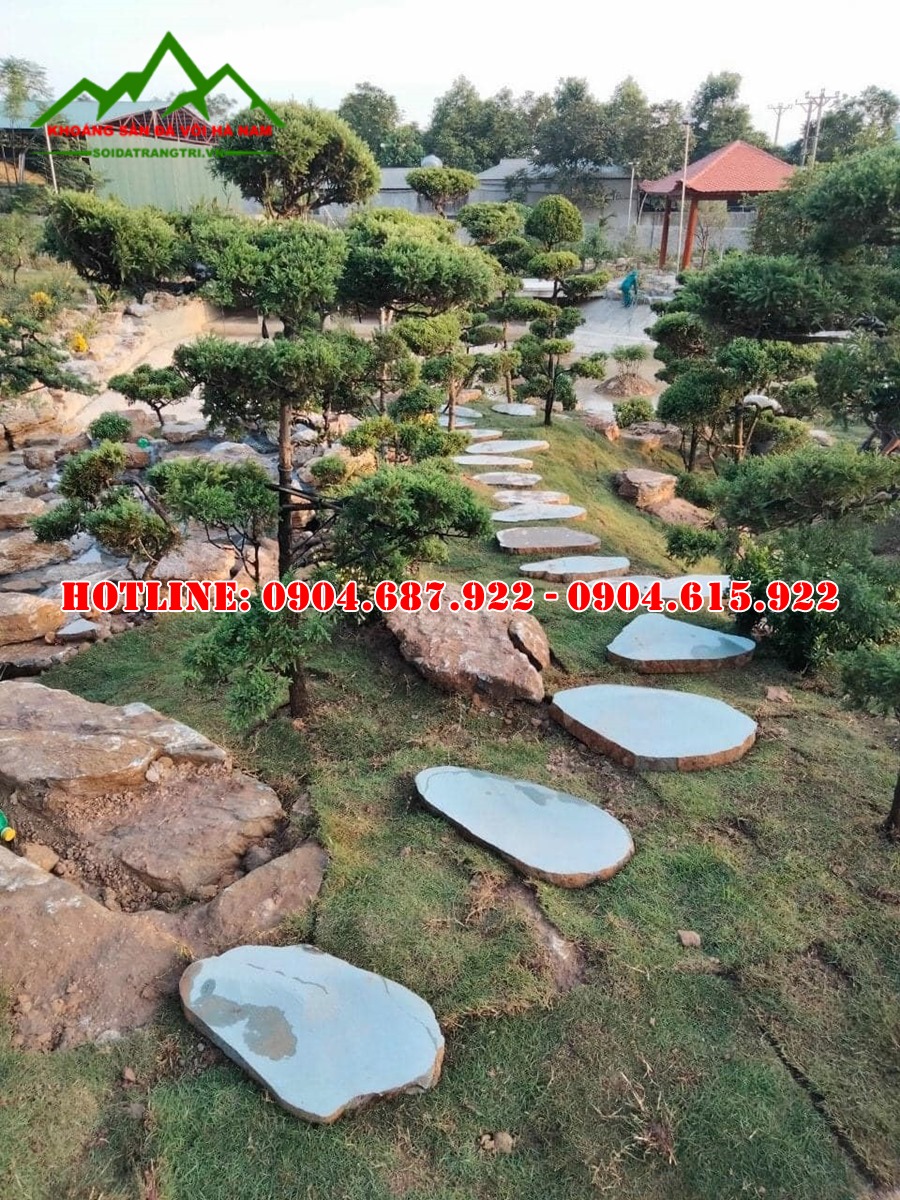 Đá bước dạo sân vườn